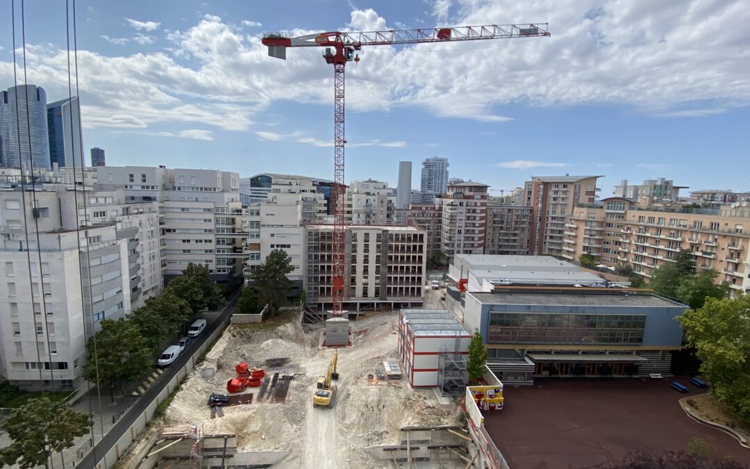 Déconstruction et charpente métallique provisoire d&rsquo;un immeuble résidentiel à Courbevoie